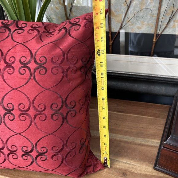 Pier One Cushions/Pillows Red /Burgundy With Embroidered Detail Set/2 - Picture 3 of 9